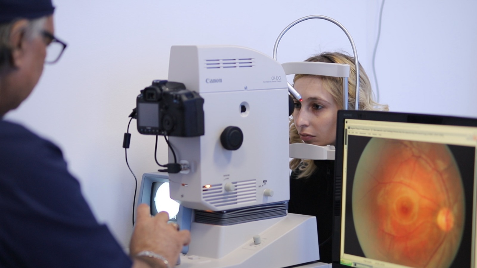 Optometrist